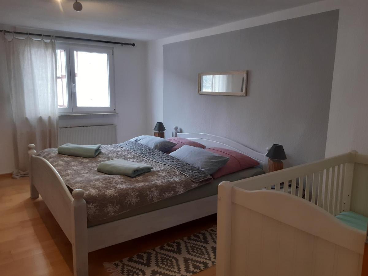 Ferienwohnung-Hallebach Zell an der Mosel Zewnętrze zdjęcie